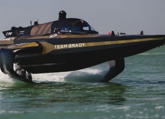 How Motorsport Helped the E1 Electric Boat Series to Launch Team Brady E1 Series