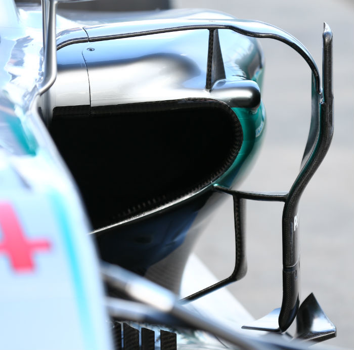 Mercedes W07 Hybrid